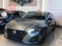 نيسان ألتيما